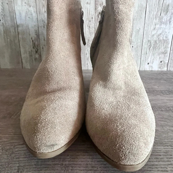 Frye Suede Ankle Boots Pointed Toe Size 6 - Picture 3 of 6